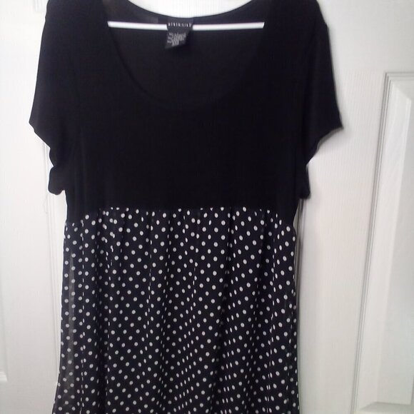 Citiknits Dresses & Skirts - Citiknits Dress Women L Short Sleeve Polka Dot Black White